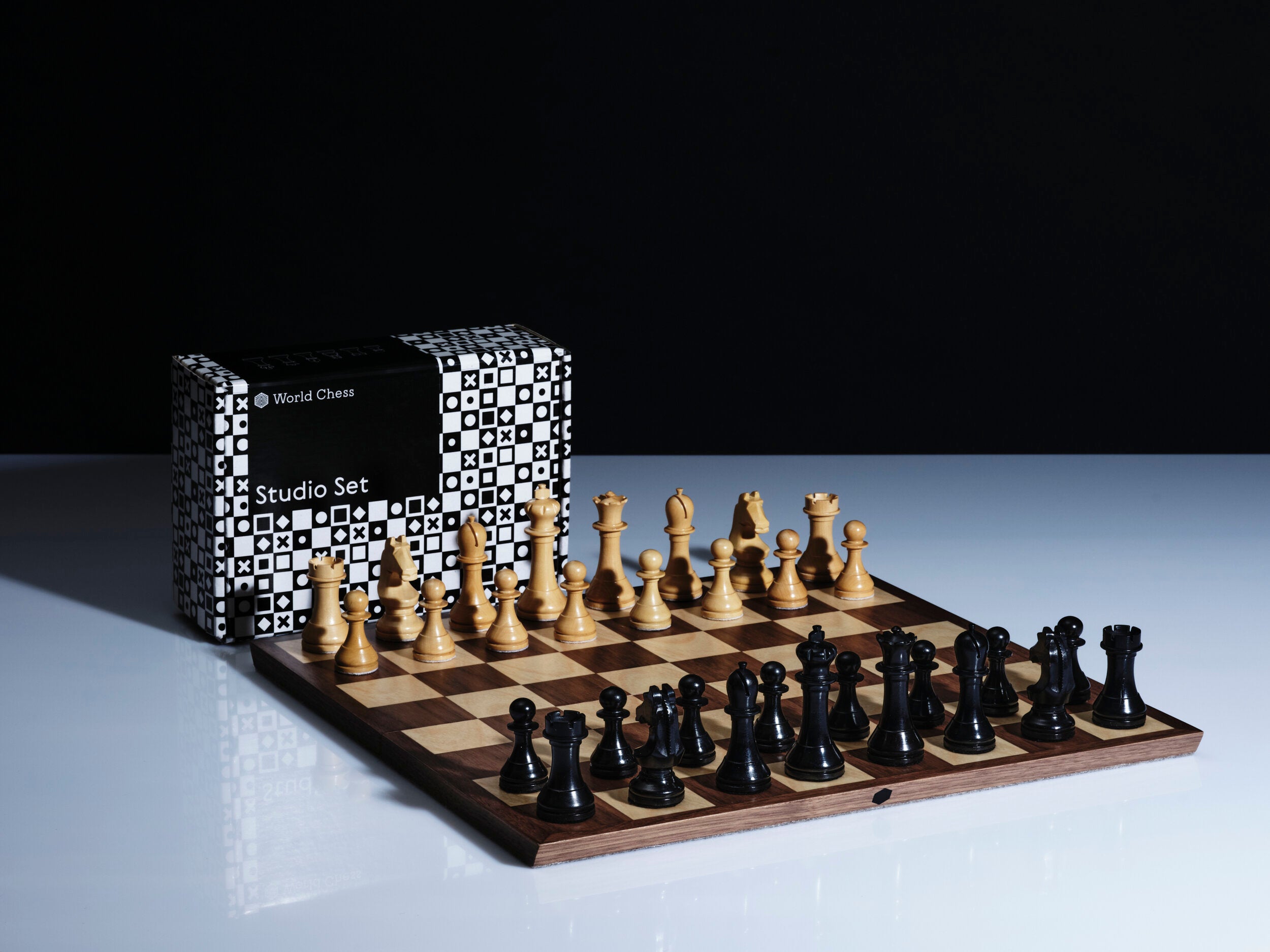 Offizielles World Chess Studio-Set